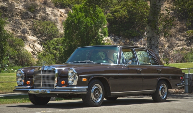 Mercedes Motoring - 1969 280SE Gasoline Sedan